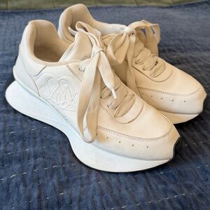 ALEXANDER McQUEEN Sprint Runner Sneakers